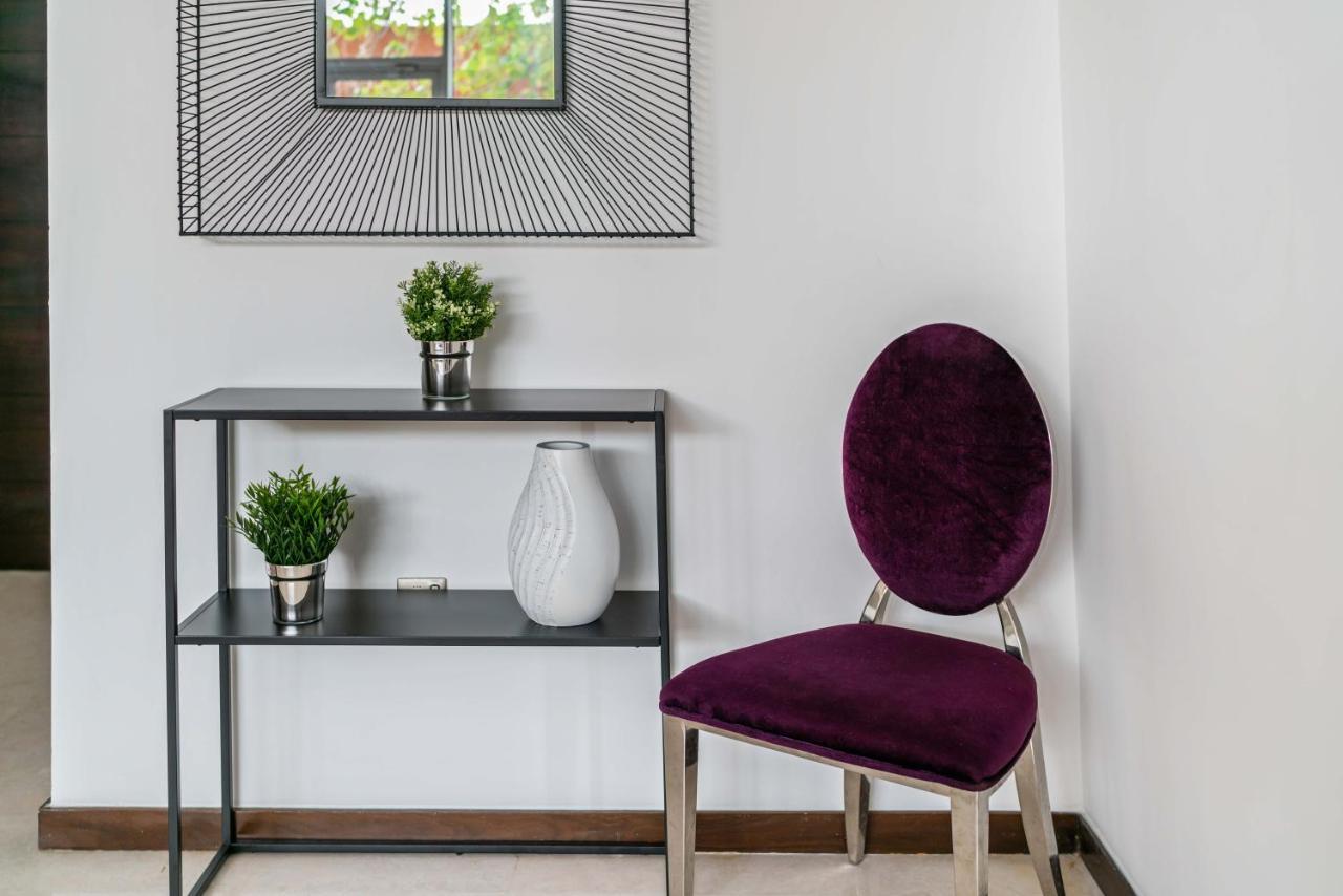 Maison Privee - Bright Apt With Maid & Beach Access On The Palm Apartment Dubai